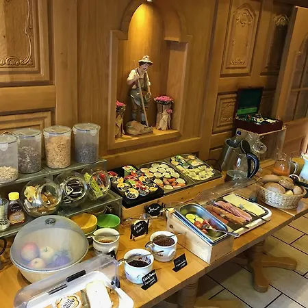 Hotel Restaurant Alt Laubach 2*