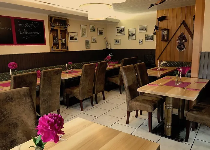 Restaurant Alt Szálloda 2*